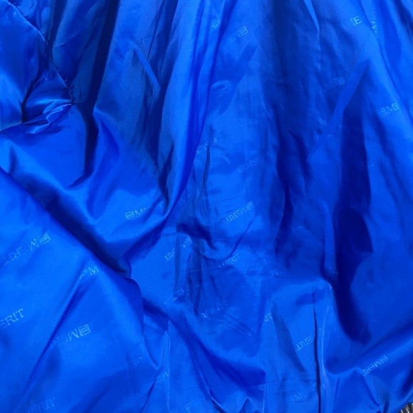 Merit Jacket - Picture 4 of 8